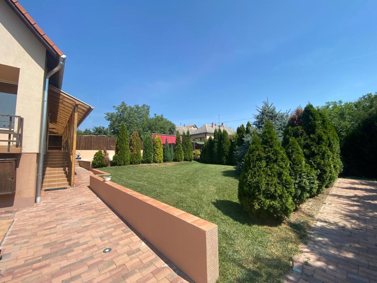 Garden Spa Resort Budapeszt Zewnętrze zdjęcie